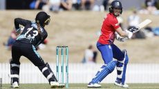 Heather Knight's Fifty Guides England to 2-0 T20 Series Lead